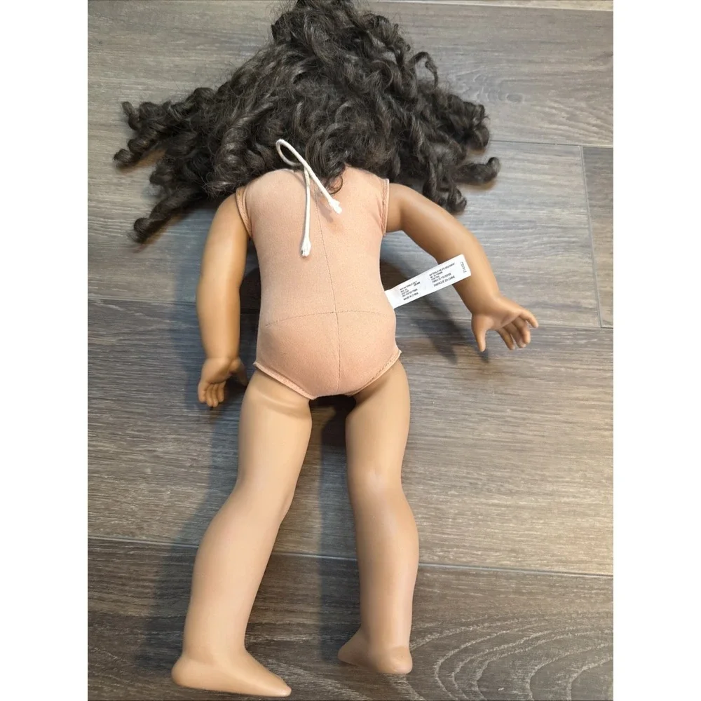 American Girl AG Doll #44 RETIRED Wavey Black Hair & HAZEL eyes L 44 Truly Me
